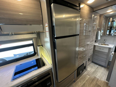 2024 Thor Delano 24FB - Luxury Meets Adventure Mercedes-Benz Diesel Coach