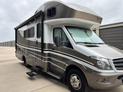 Frank's Fleetwood Flair 29M