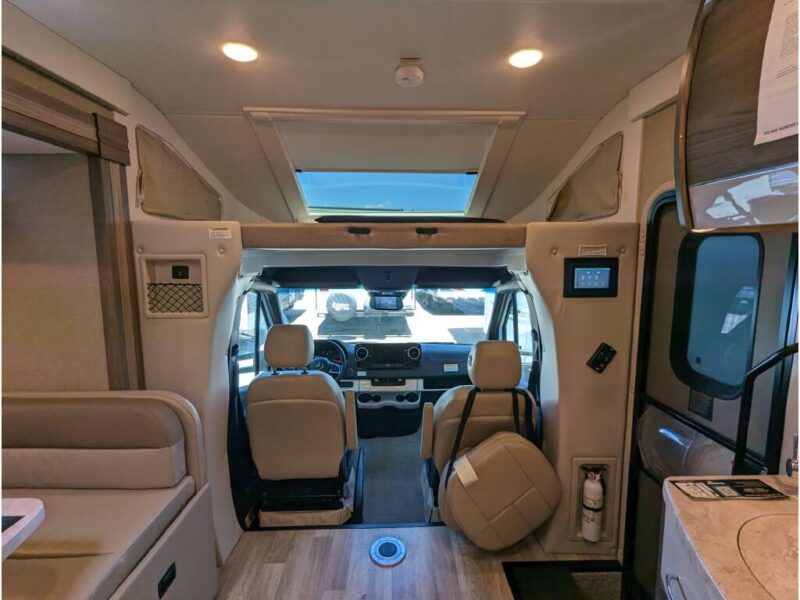 ๐ 2024 Thor Delano โ Luxury Diesel RV Rental | Easy to Drive, Fully Loaded, Adventure-Ready!