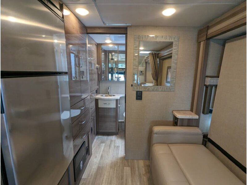 ๐ 2024 Thor Delano โ Luxury Diesel RV Rental | Easy to Drive, Fully Loaded, Adventure-Ready!