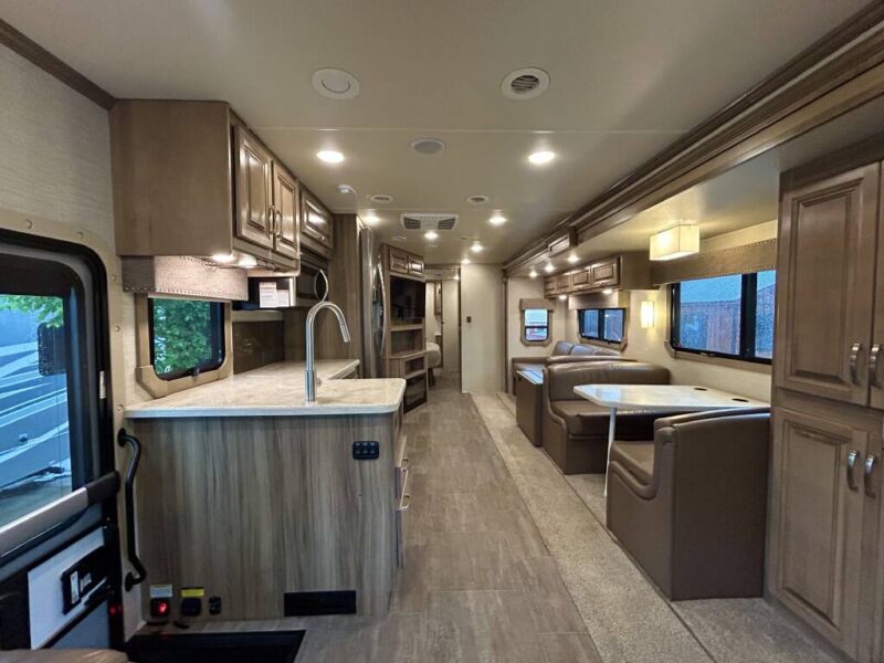 2019 JAYCO SENECA 37K