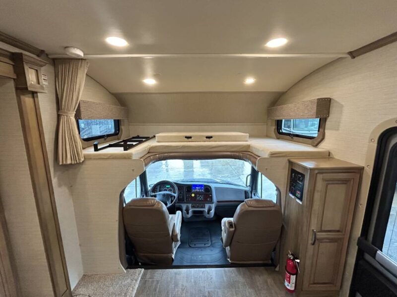 2019 JAYCO SENECA 37K