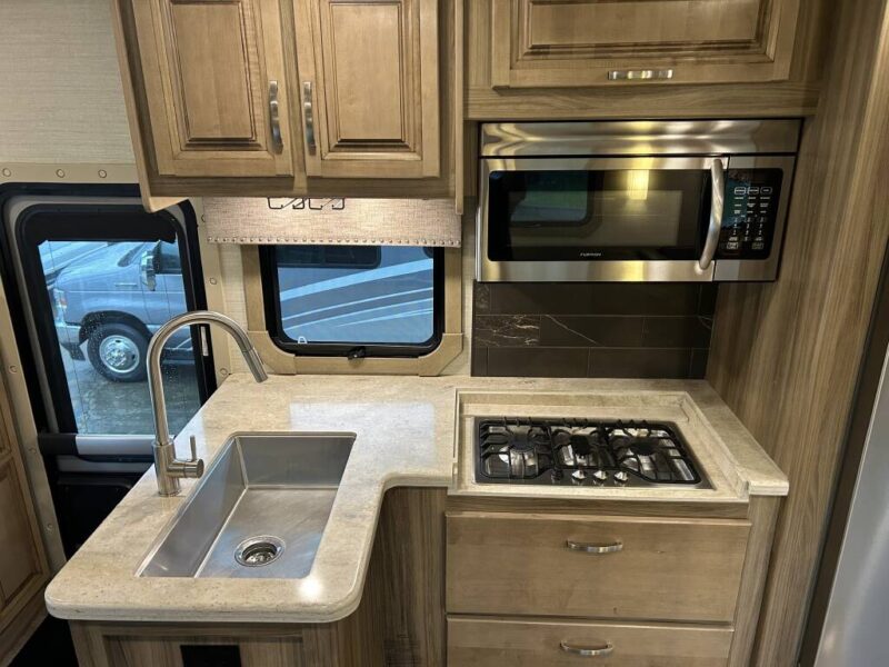 2019 JAYCO SENECA 37K