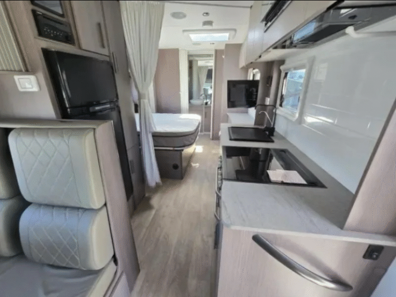 π 2024 Jayco Conquest β Luxury Motorhome Adventure Awaits! π
