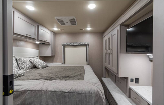 2023 Thor Motor Coach Magnitude RS36
